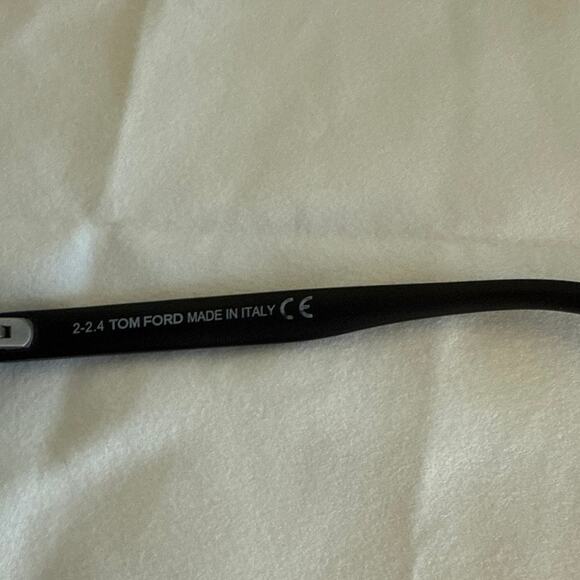 Tom Ford Dimitry Vintage Aviator Sunglasses - Picture 4 of 5